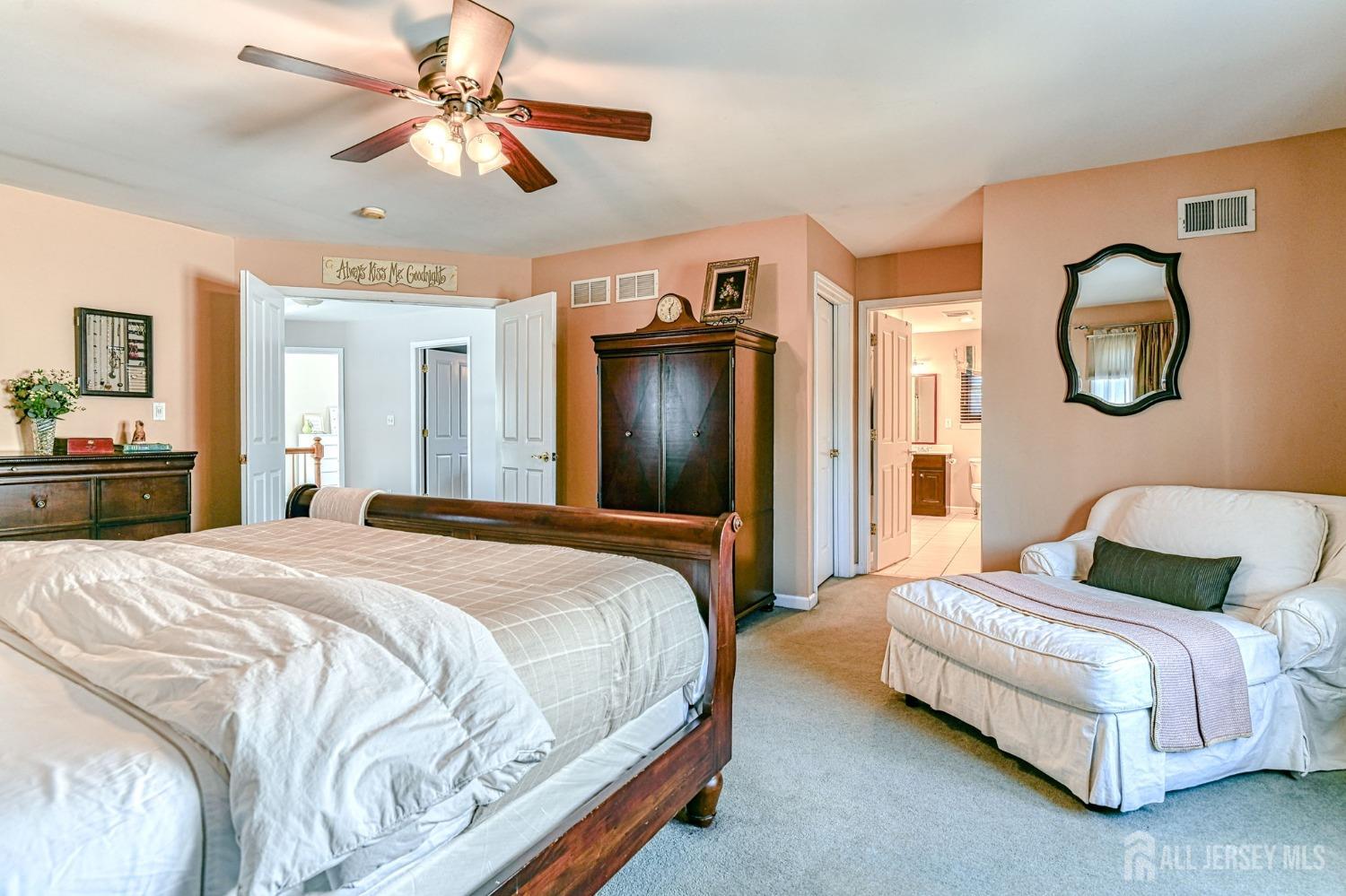 10 Graulich Drive, Milltown, New Jersey image 28