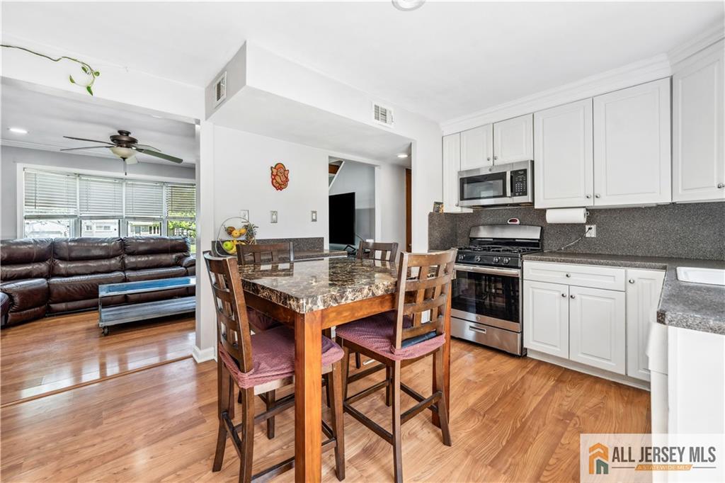 63 Tunison Road, New Brunswick, New Jersey image 5