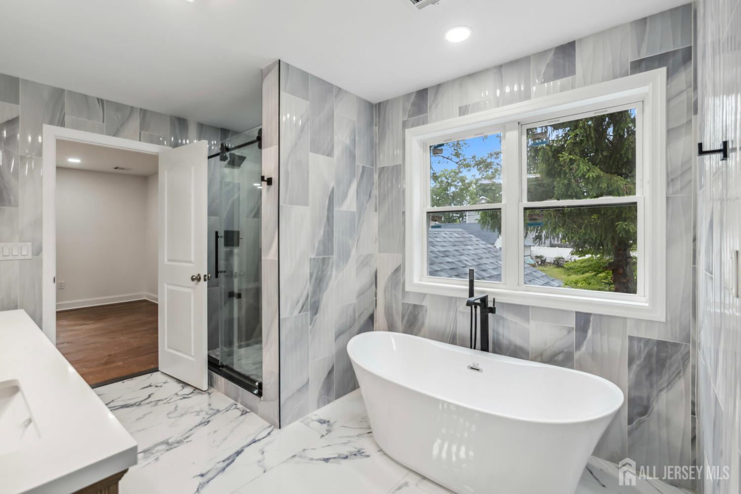 244 Lloyd Road, Matawan, New Jersey image 25
