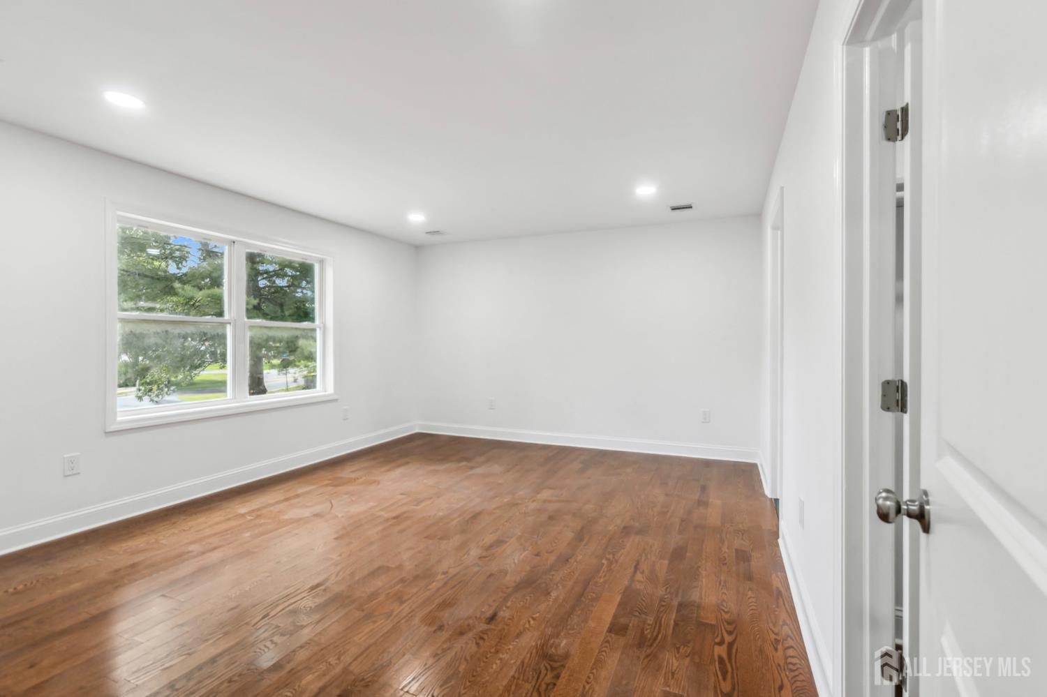 244 Lloyd Road, Matawan, New Jersey image 21