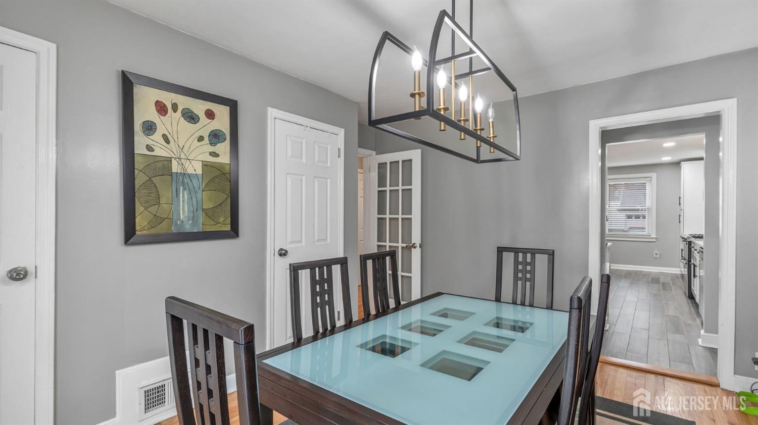 552 Fernwood Terrace, Linden, New Jersey image 9