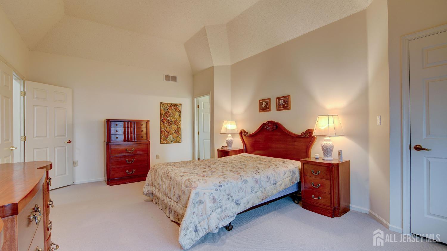 39 Leeds Lane, Monroe Township, New Jersey image 17