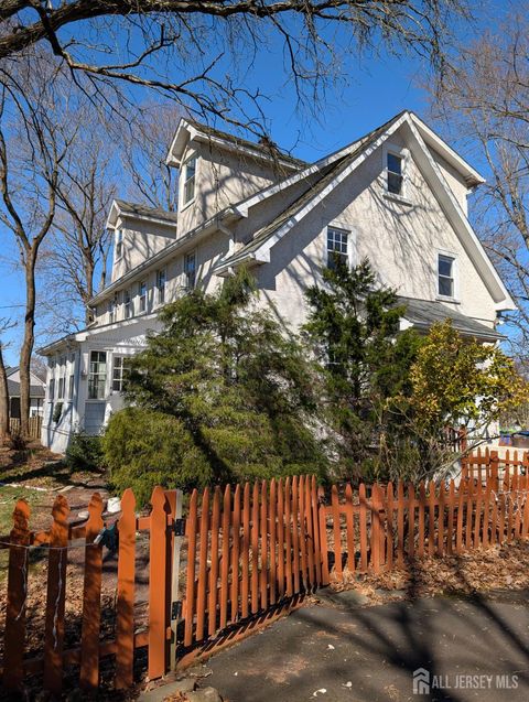 Homes For Sale - 4 New Amwell Road<br/> Hillsborough, NJ 08844