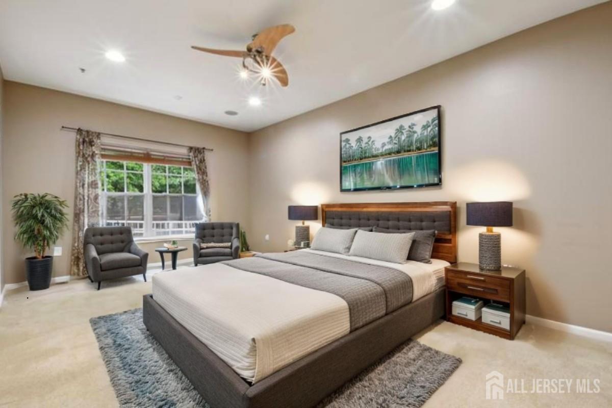 90 Forest Drive, Piscataway, New Jersey image 13