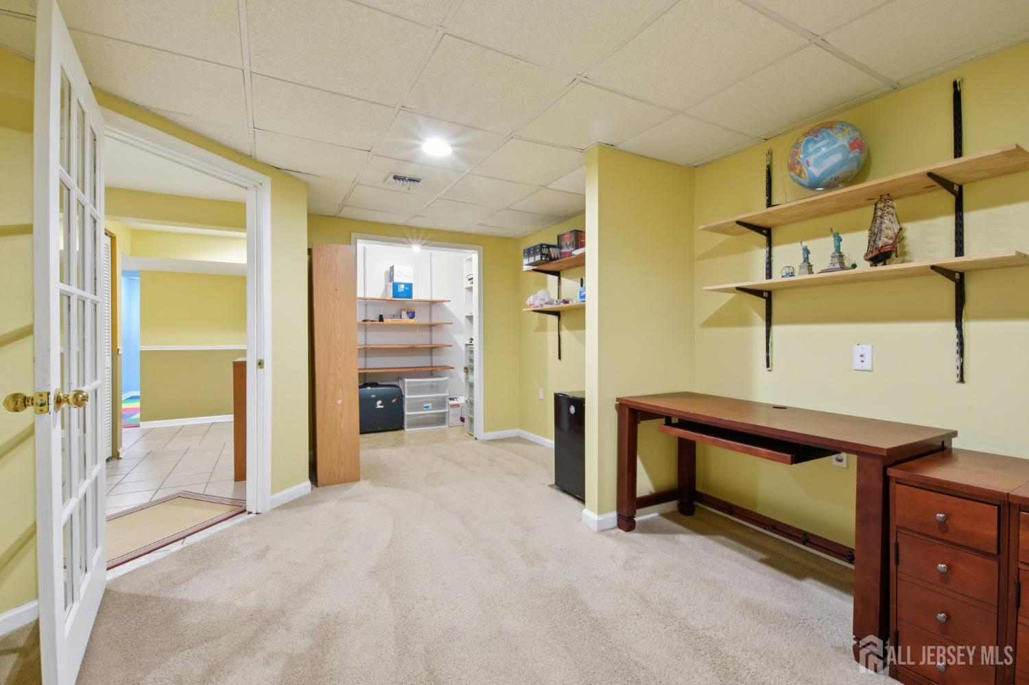 90 Forest Drive, Piscataway, New Jersey image 30