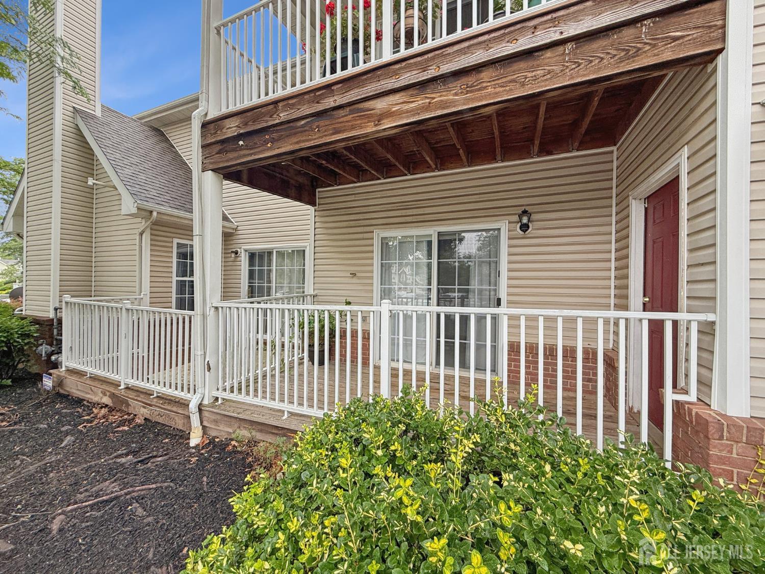 90 Forest Drive, Piscataway, New Jersey image 35