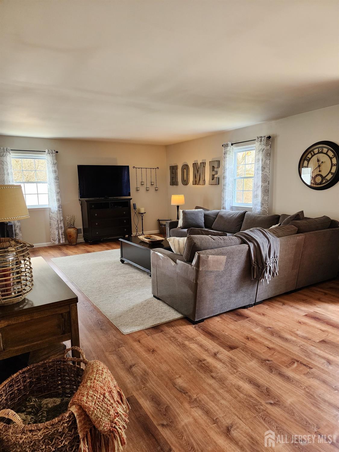 38 Bramble Lane, Old Bridge, New Jersey image 9