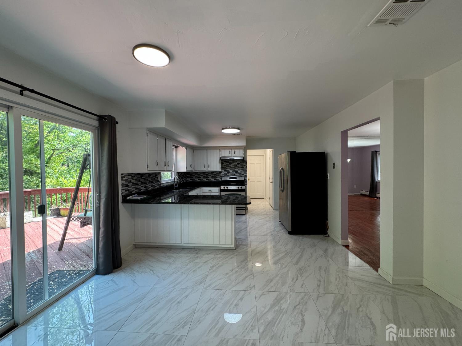 77 S Powder Mill Road, Morris Plains, New Jersey image 8