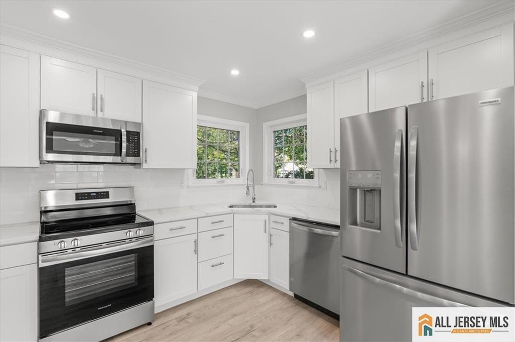 Monroe, New Jersey 08831, United States, 2 Bedrooms Bedrooms, ,2 BathroomsBathrooms,Residential,Active,223060