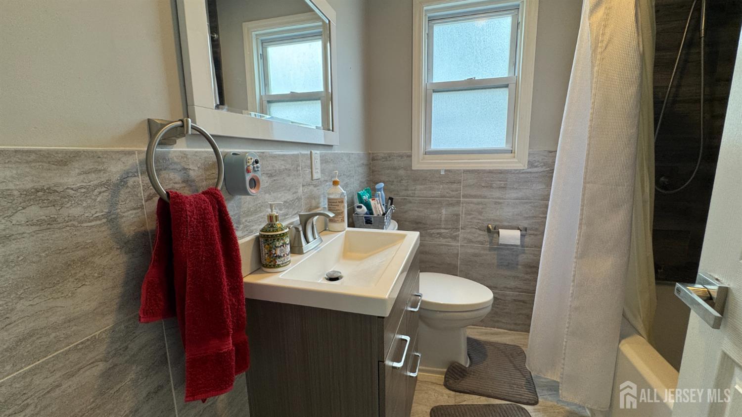 245 E Golf Avenue, South Plainfield, New Jersey image 18