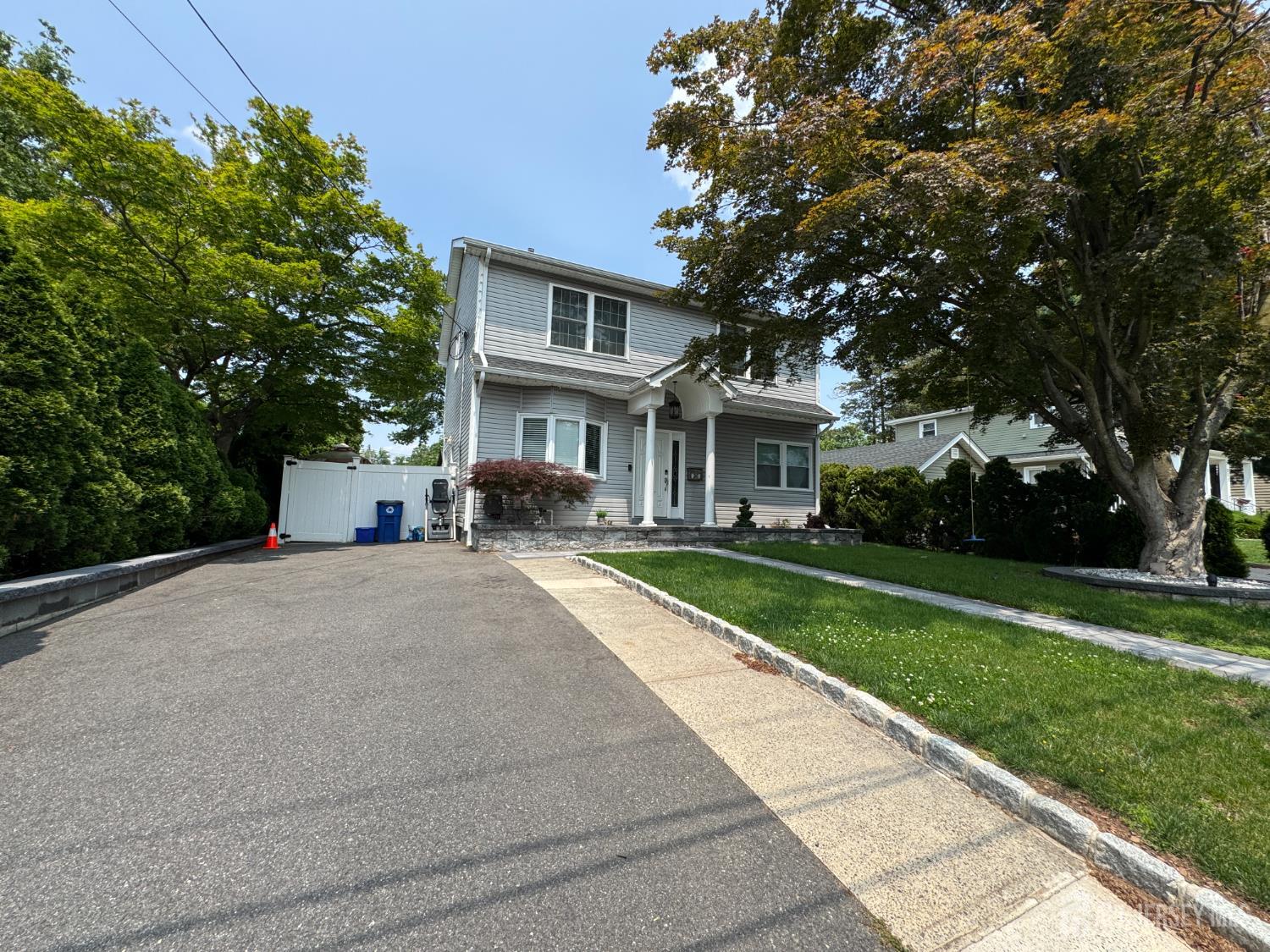 245 E Golf Avenue, South Plainfield, New Jersey image 2