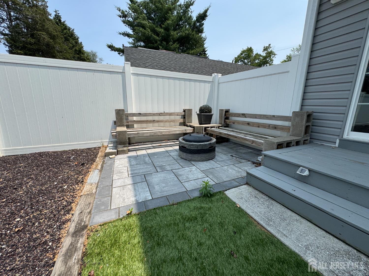 245 E Golf Avenue, South Plainfield, New Jersey image 13