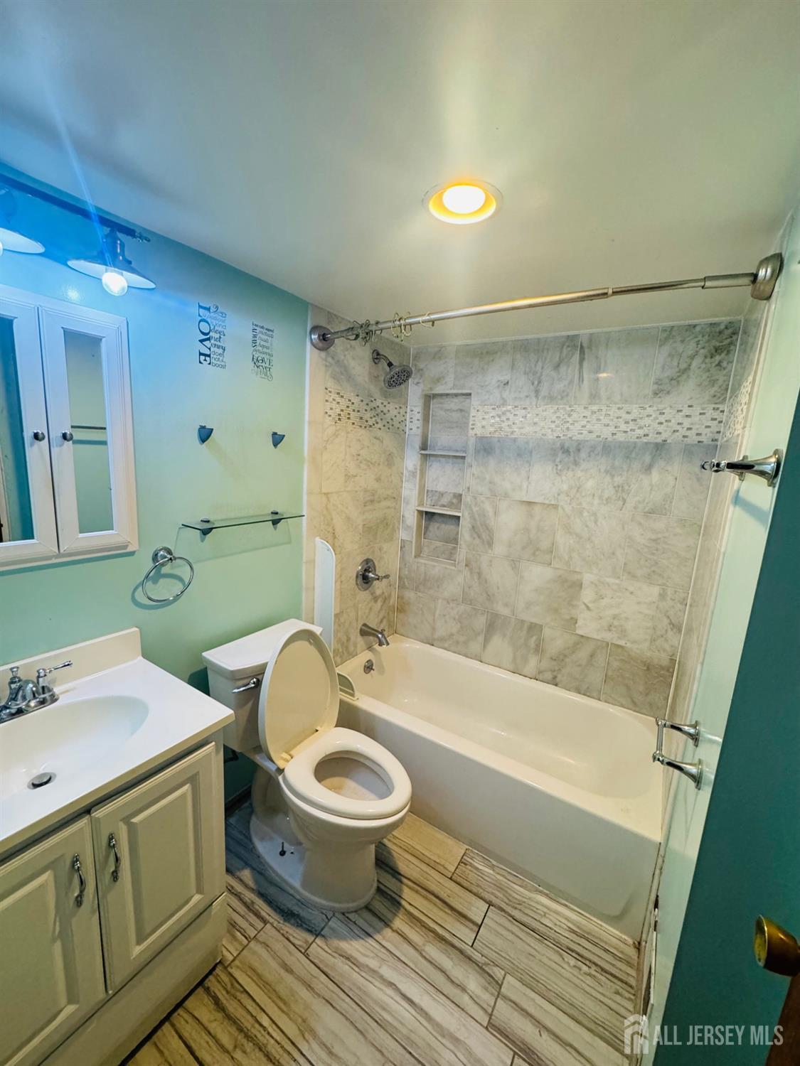 19 Spruce Street, Port Reading, New Jersey image 12