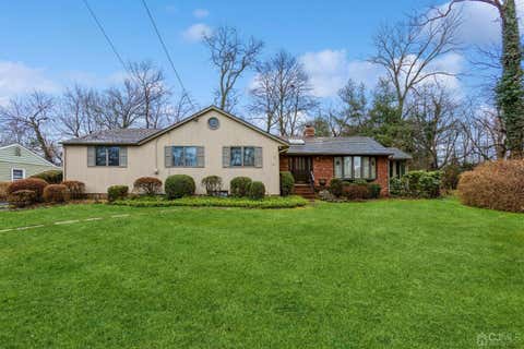 Featured picture for the property 2408166R