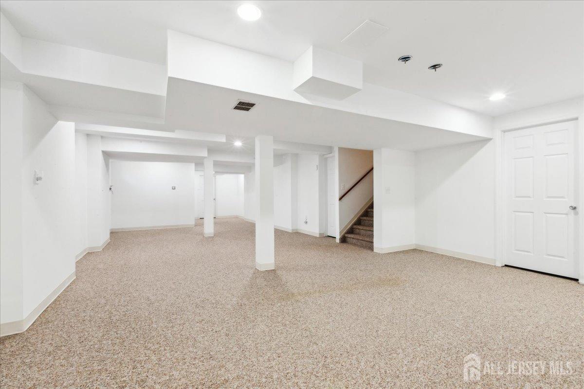 34 Crescent Road, Old Bridge, New Jersey image 28