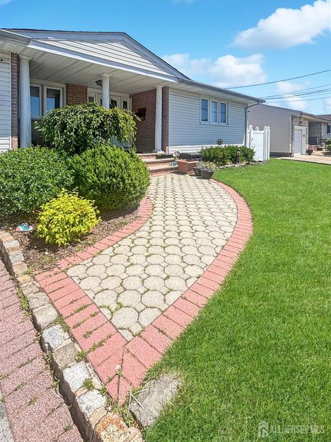 Homes For Sale - 50 Preston Road<br/> Colonia, NJ 07067