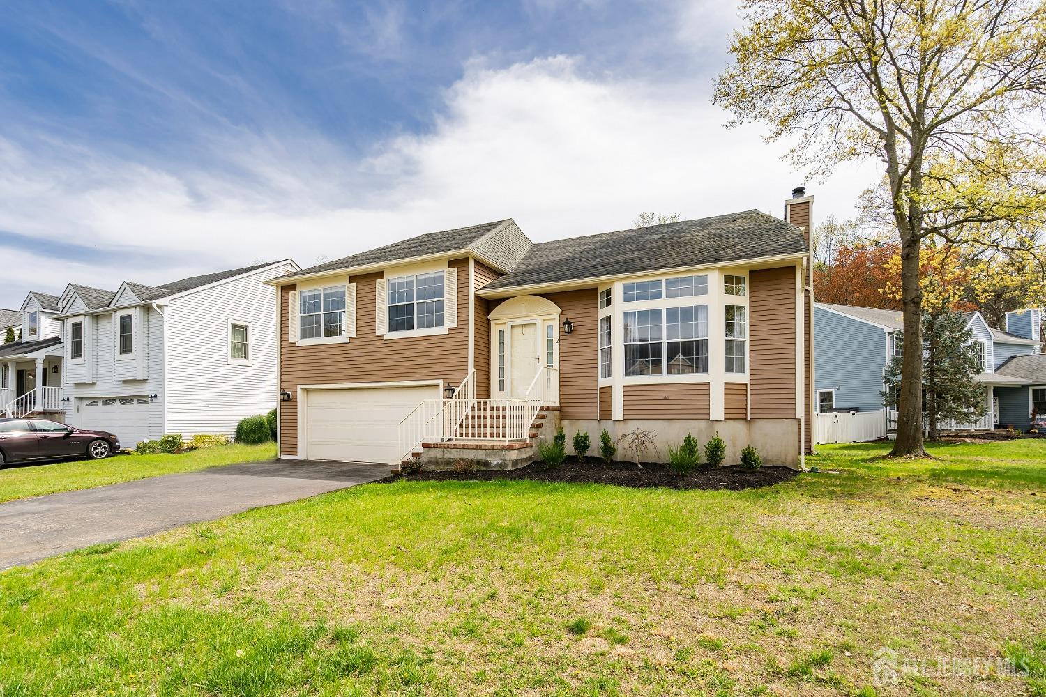 2 Honey Locust Lane Lane, Howell, New Jersey image 25