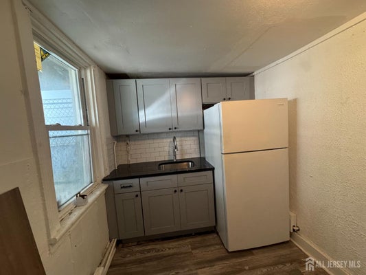 50 DIVISION ST, NEW BRUNSWICK, NJ 08901 - Image 8a80e3ca88aae237d5ad7f0b5ec54390/232553322