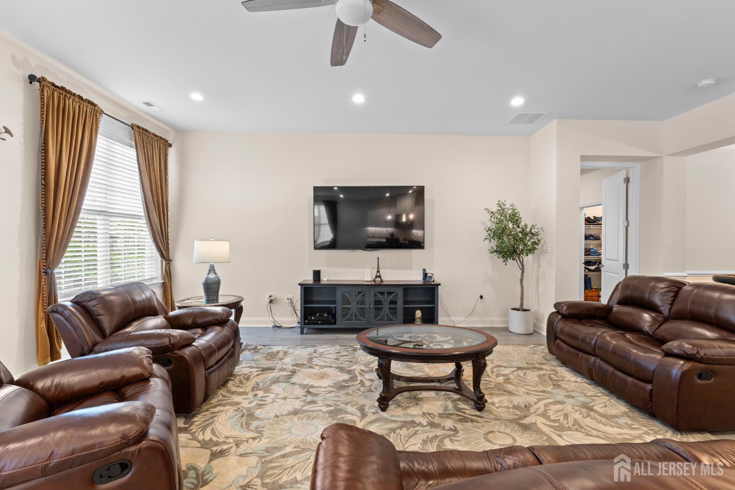 4 Alderbrook Drive, Monroe Township, New Jersey image 19