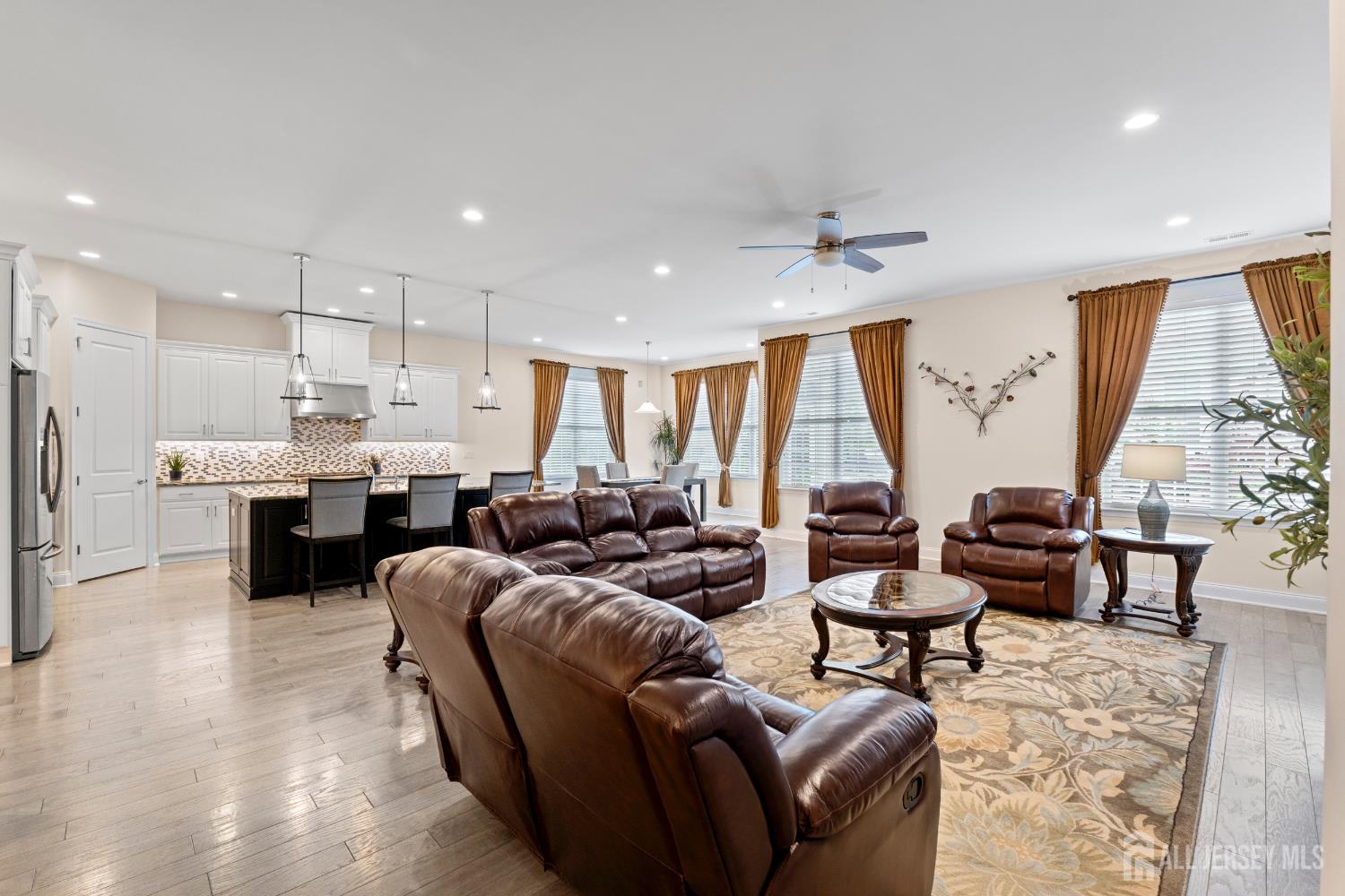 4 Alderbrook Drive, Monroe Township, New Jersey image 16
