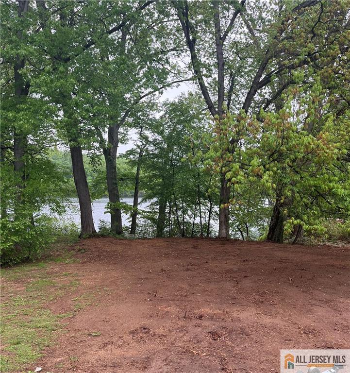 21 Louise Drive, Milltown, New Jersey image 2