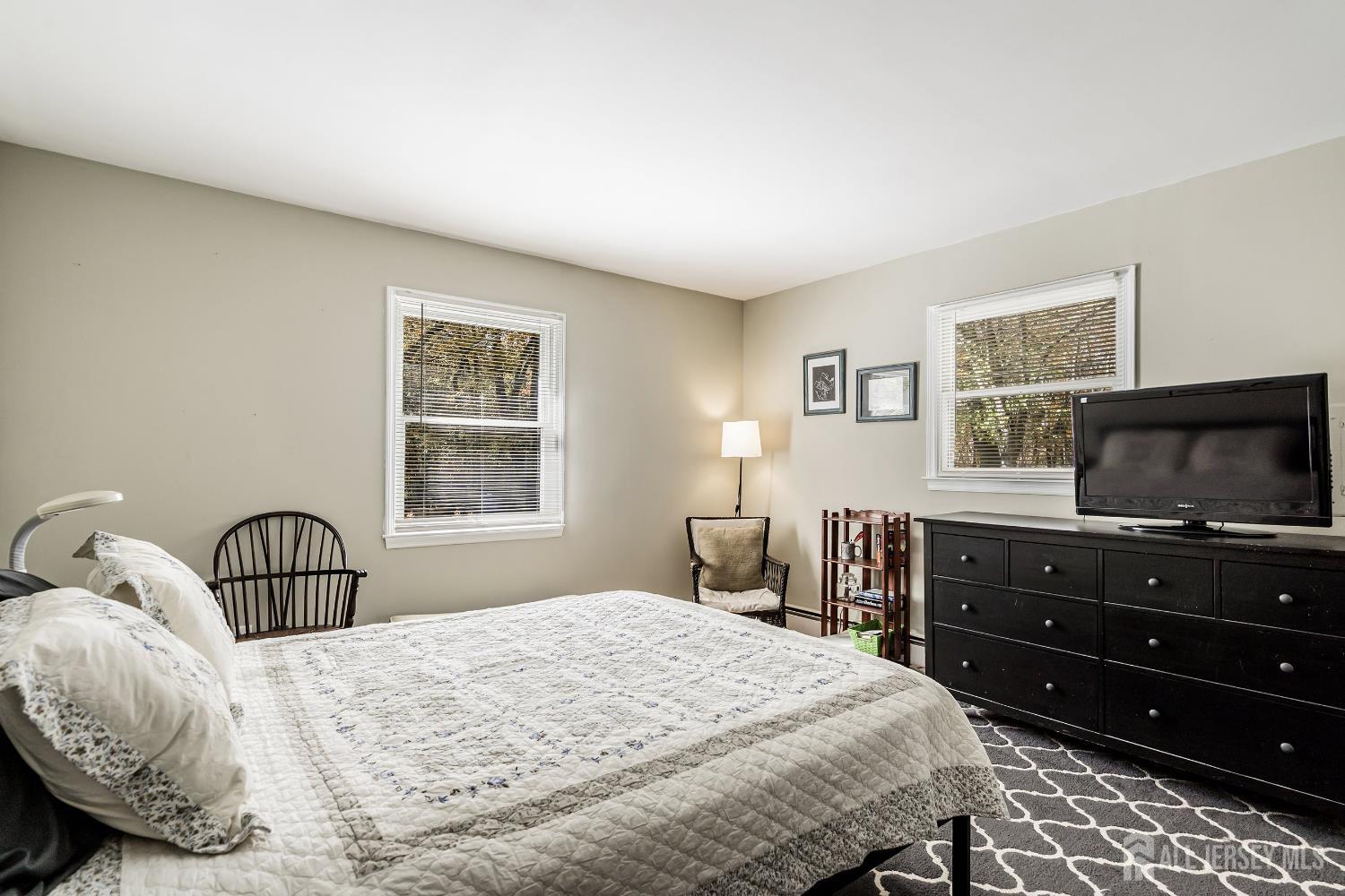 Monroe, New Jersey 08831, United States, 2 Bedrooms Bedrooms, ,1 BathroomBathrooms,Residential,Active,233192