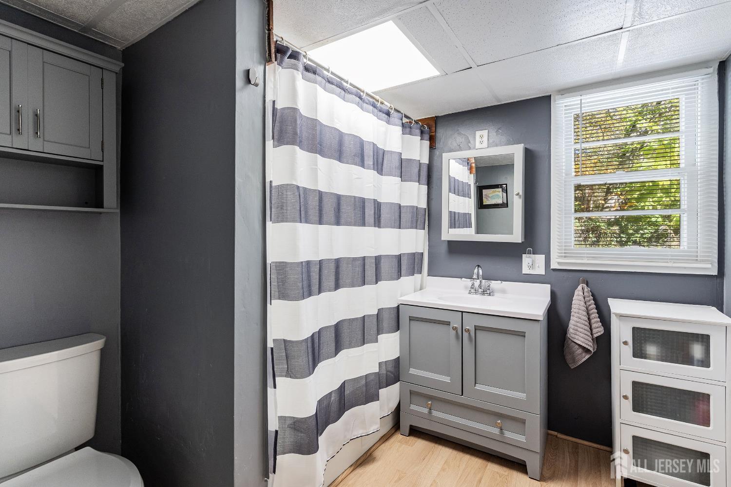 Monroe, New Jersey 08831, United States, 2 Bedrooms Bedrooms, ,1 BathroomBathrooms,Residential,Active,233192