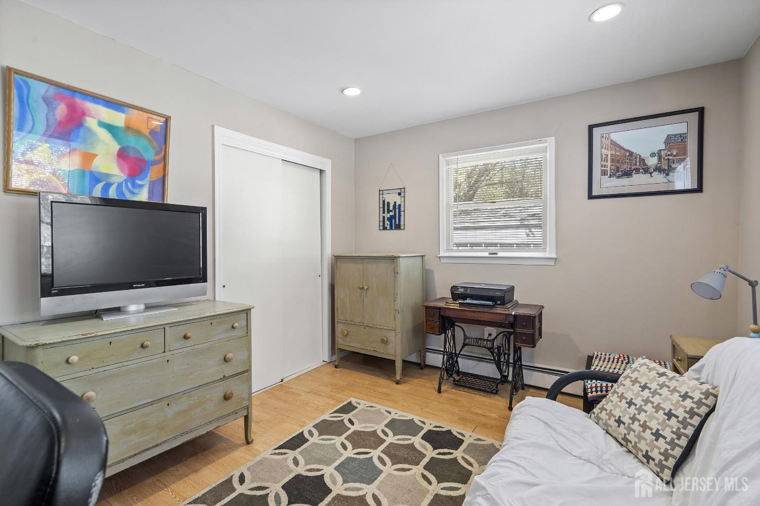 Monroe, New Jersey 08831, United States, 2 Bedrooms Bedrooms, ,1 BathroomBathrooms,Residential,Active,233192