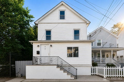 Multifamily For Sale - 219 Seaman Street<br/> Middlesex County, New Brunswick, NJ 08901
