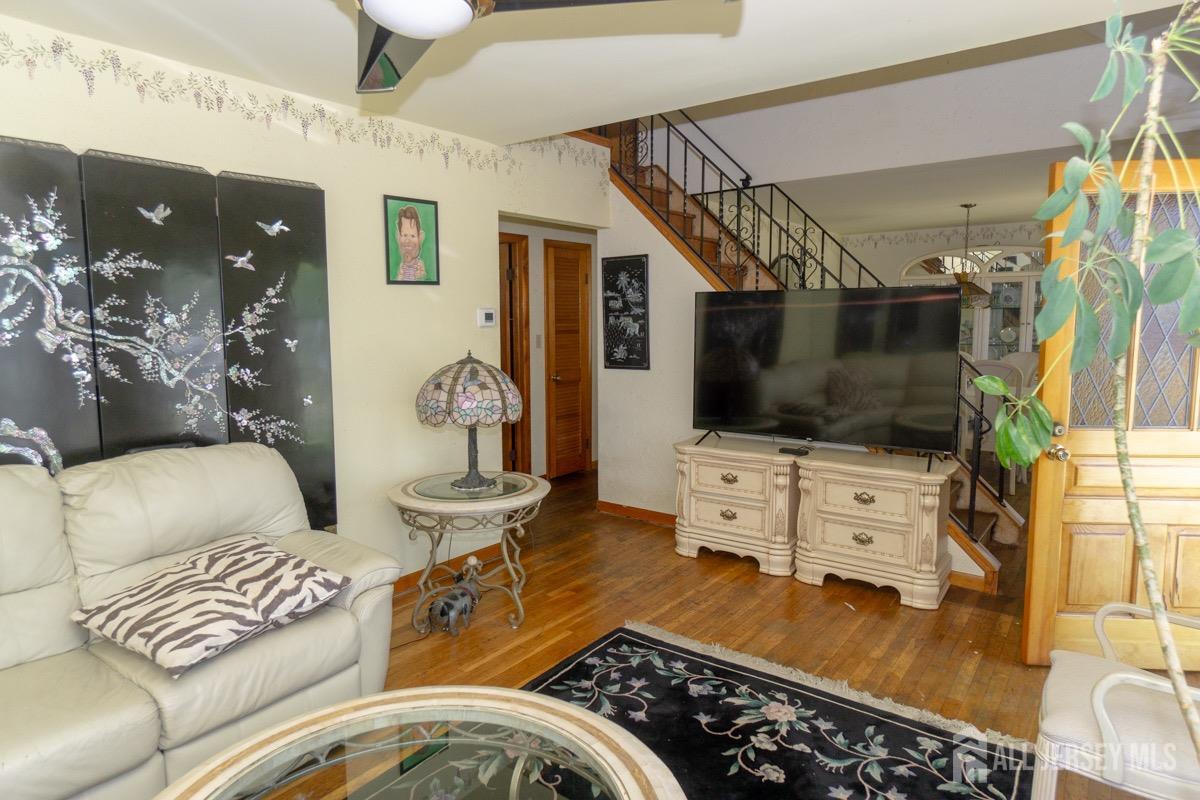 35 Barkalow Street, South Amboy, New Jersey image 5
