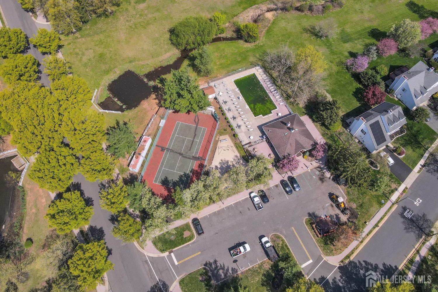 192 Hampshire Court, Piscataway, New Jersey image 25