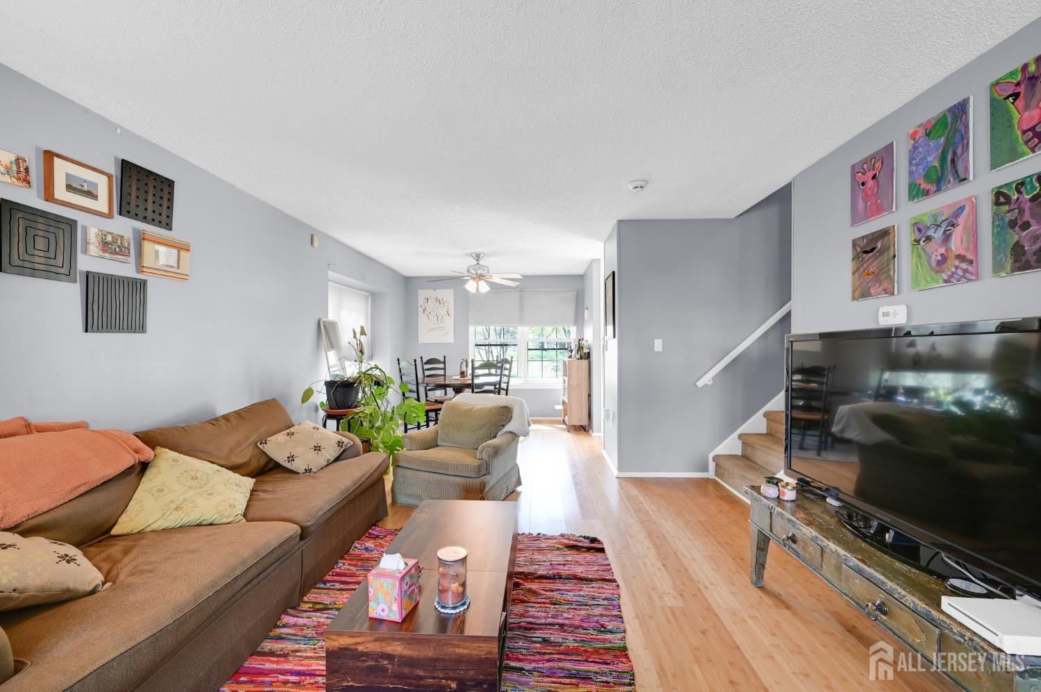 192 Hampshire Court, Piscataway, New Jersey image 13