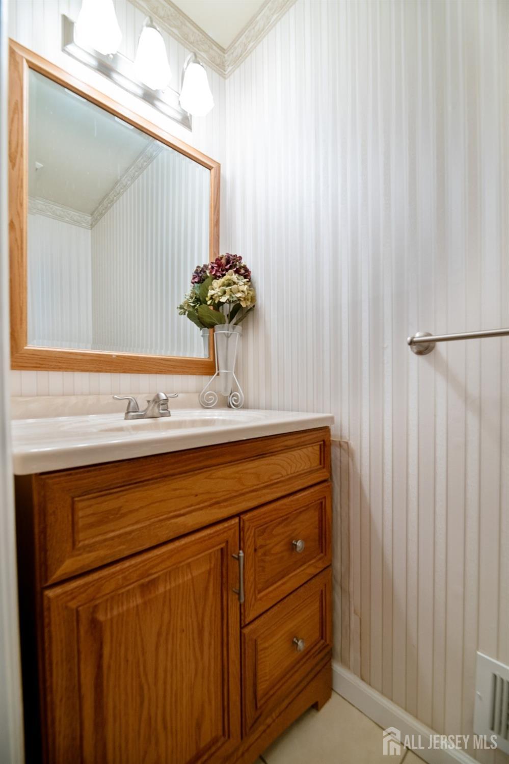125 Albury Way, North Brunswick, New Jersey image 7