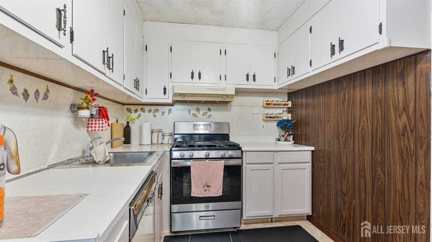 149 Ethel Street, Metuchen, New Jersey image 12