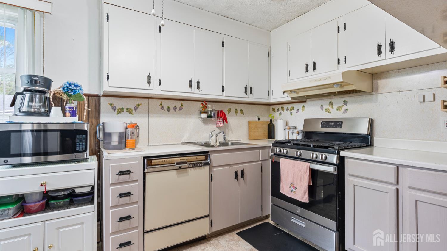 149 Ethel Street, Metuchen, New Jersey image 10