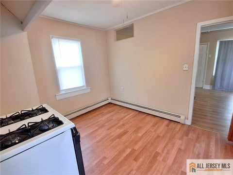 Apartment For Rent - 27 Obert Street #A<br/> Middlesex County, South River, NJ 08882