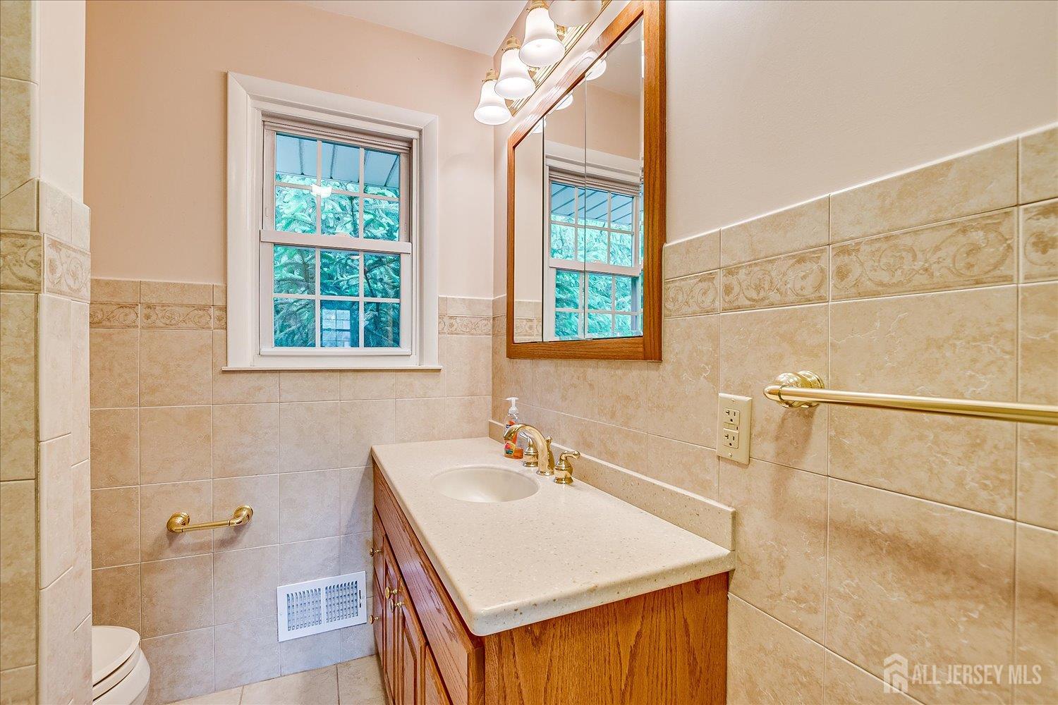 200 Elwood Street, Piscataway, New Jersey image 29