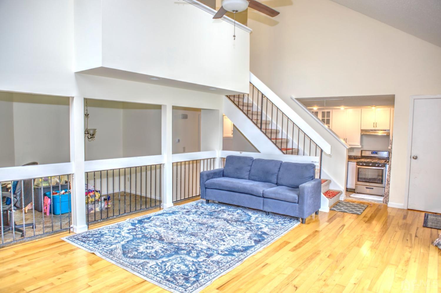 Photo 9 of 29 of 32 Catawba Court condo