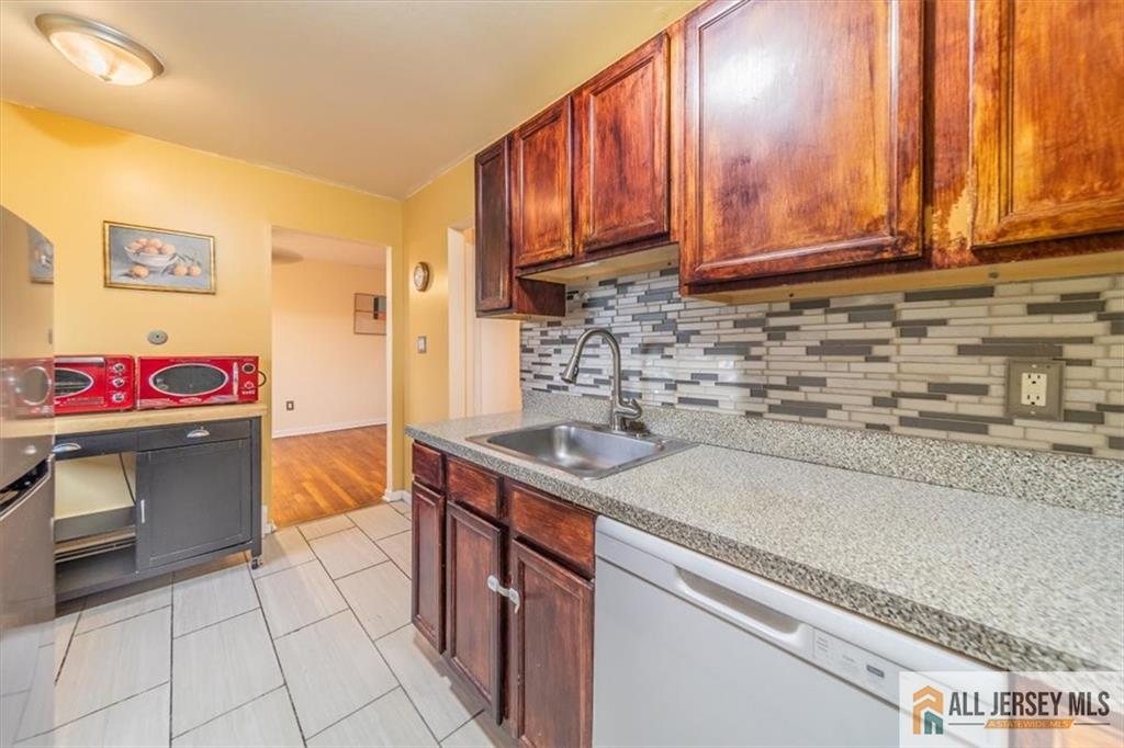 132 The Orchard #L, East Windsor, New Jersey image 8