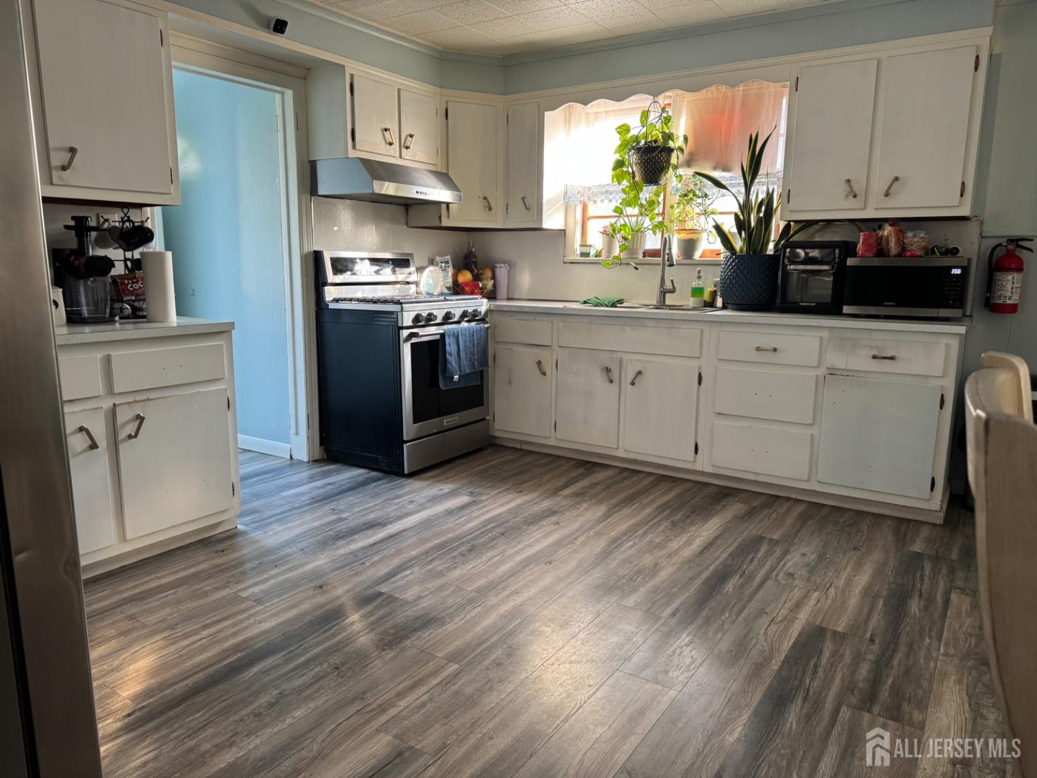 3350 E Washington Road Road, Parlin, New Jersey image 11