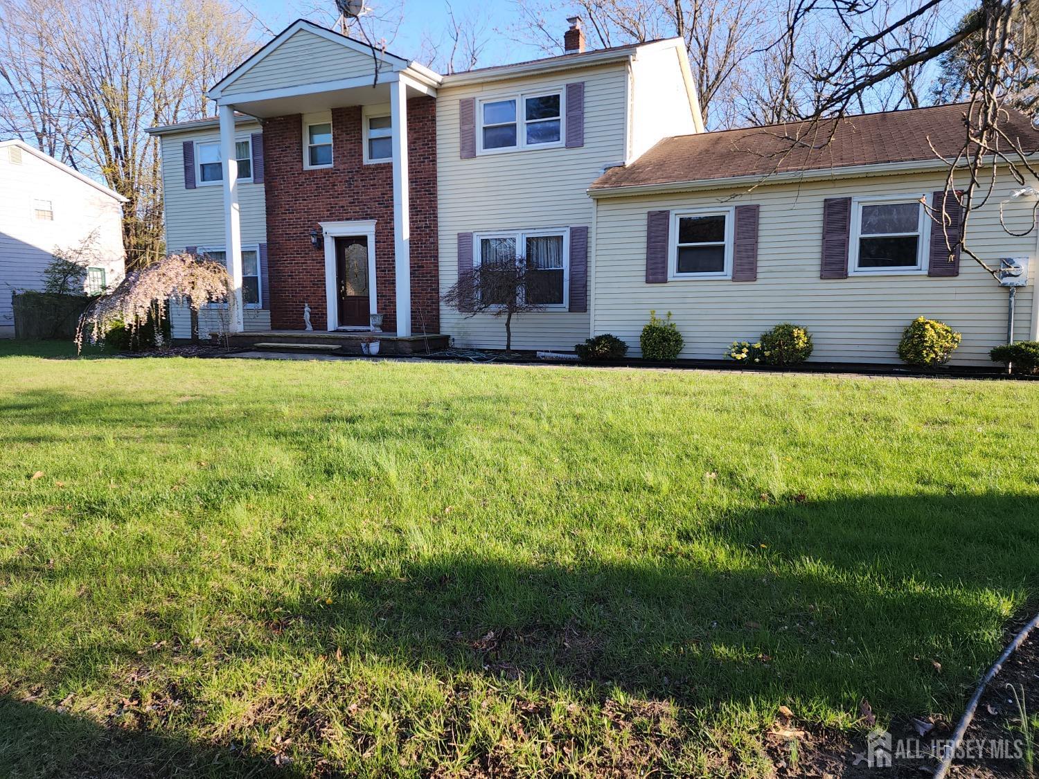 4 Hollis Road, East Brunswick, New Jersey image 1