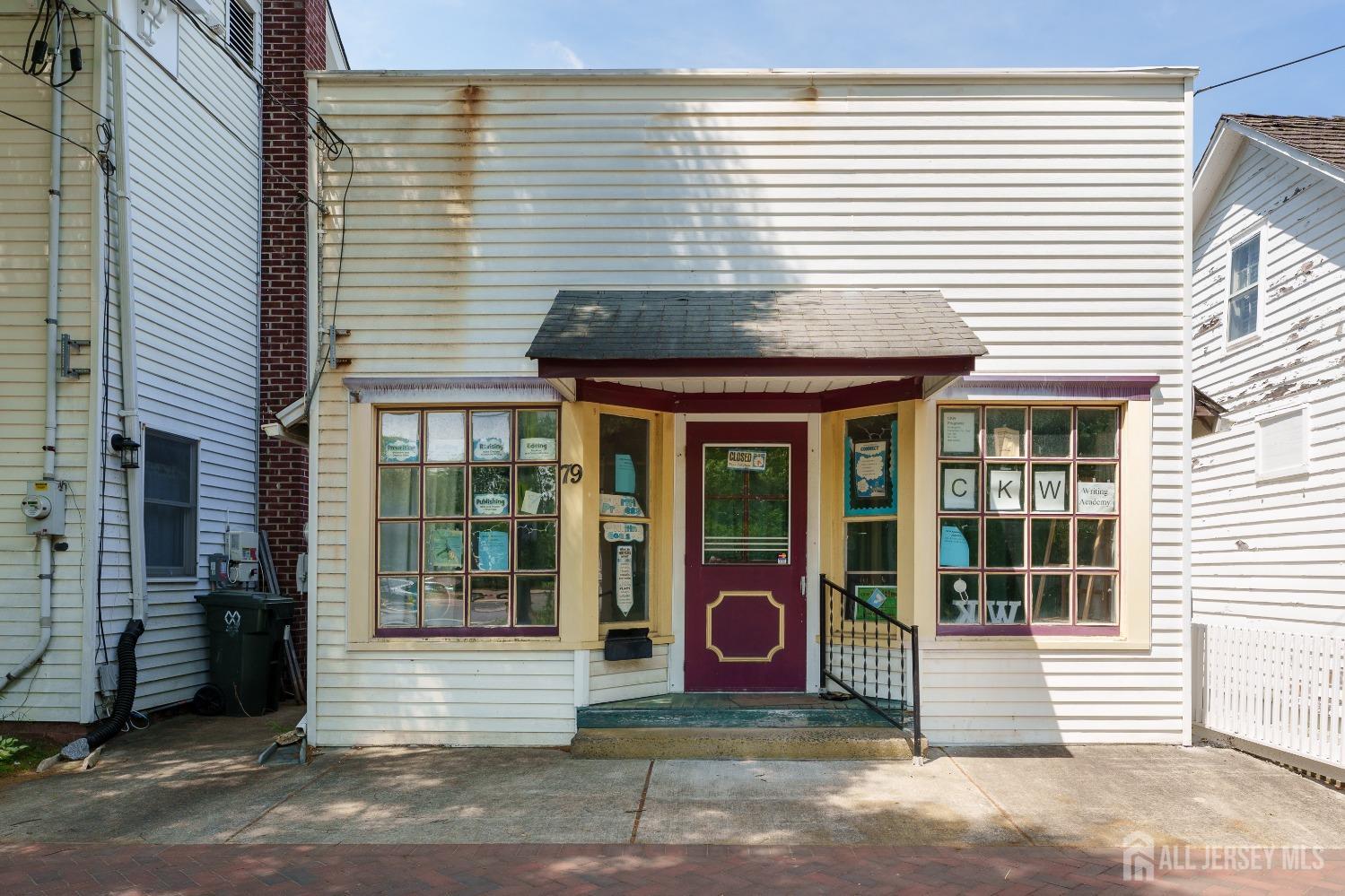 10 Clemmens Court, Edison, New Jersey image 25