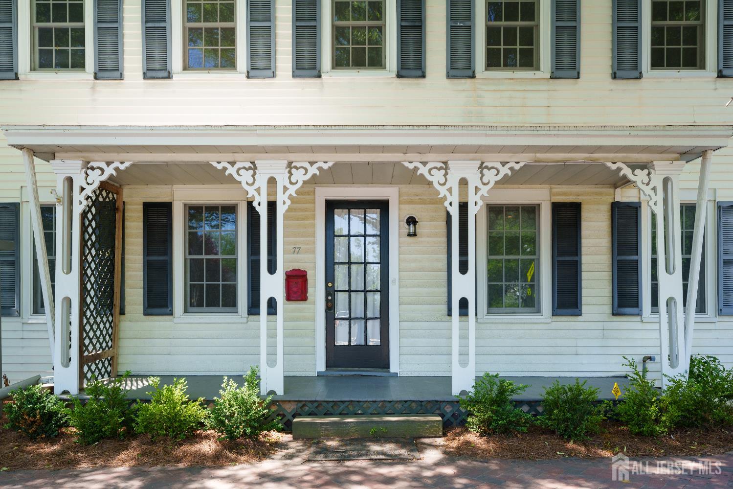 10 Clemmens Court, Edison, New Jersey image 3
