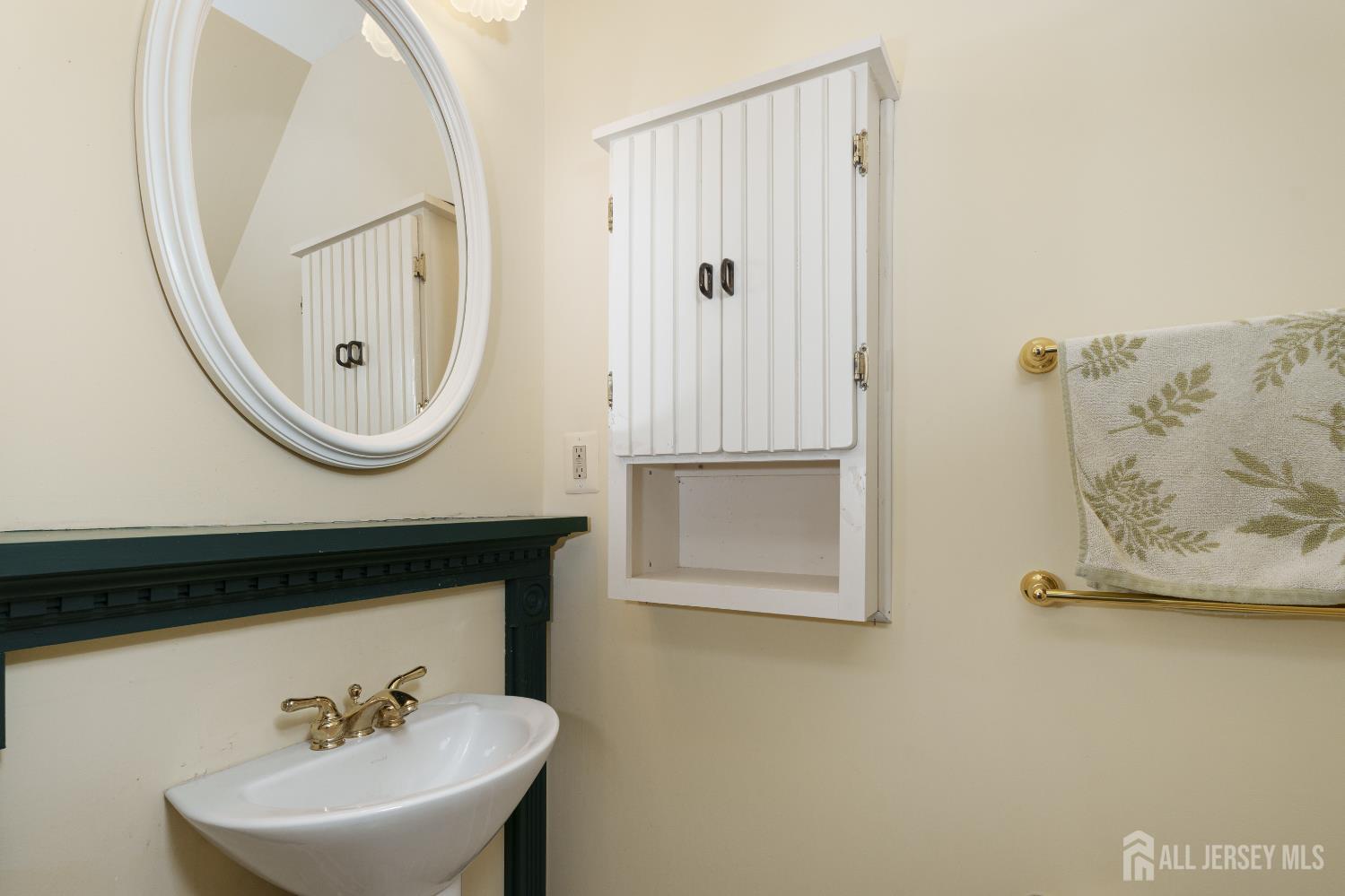 10 Clemmens Court, Edison, New Jersey image 15