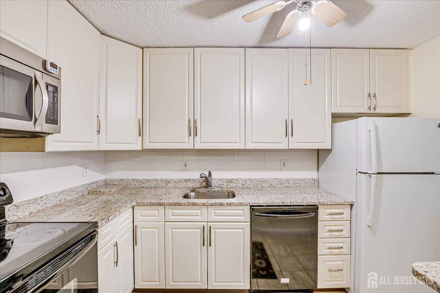 10 N Wood Avenue #215, Linden, New Jersey image 8