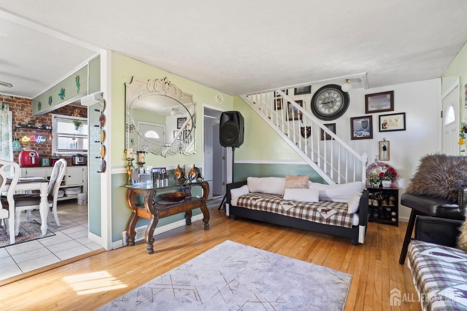 68 W Edward Street, Iselin, New Jersey image 13