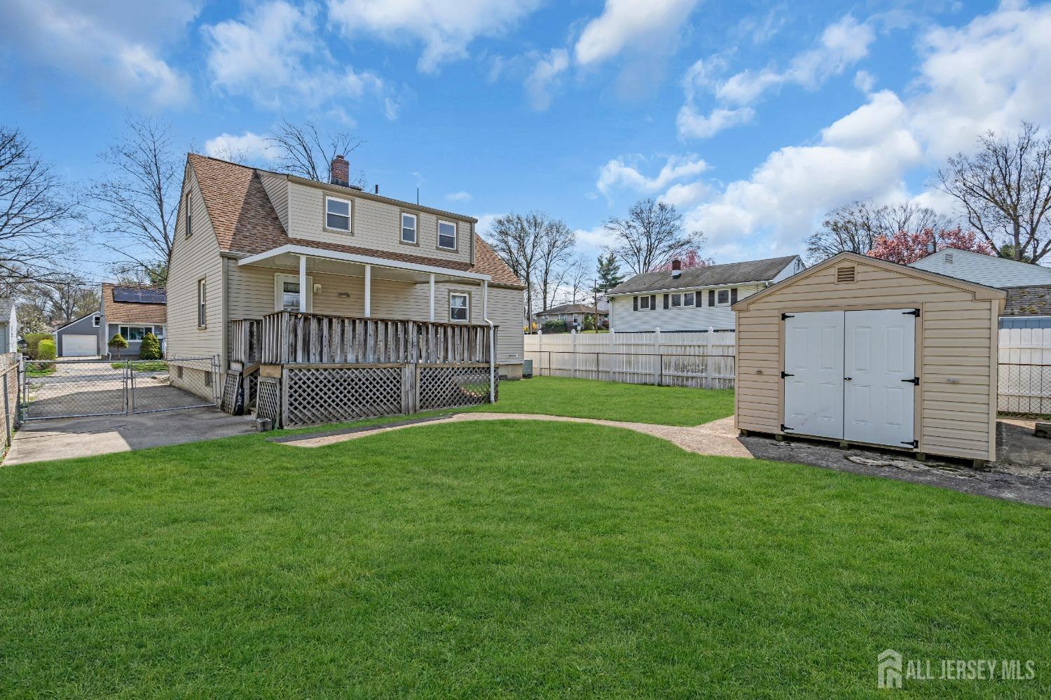122 Orange Street, Edison, New Jersey image 28