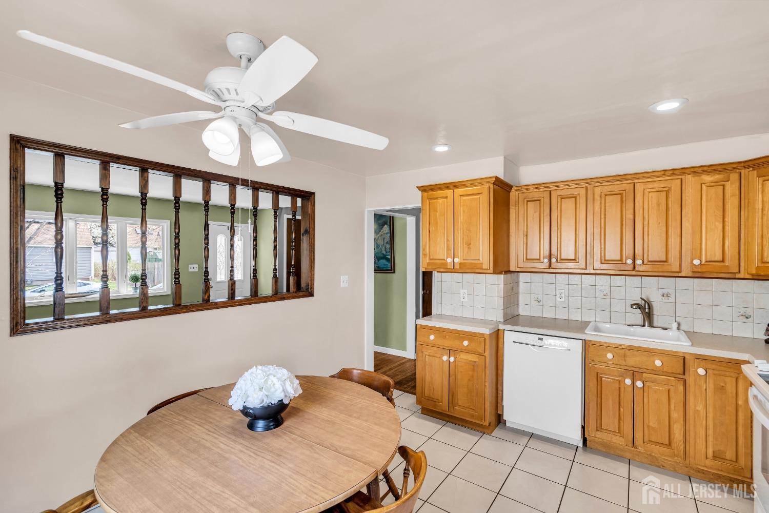 122 Orange Street, Edison, New Jersey image 12