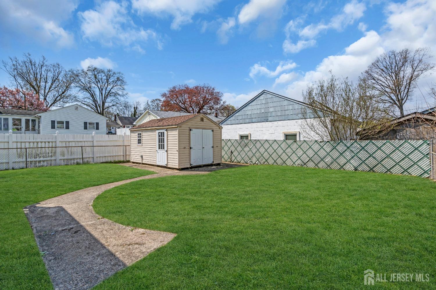 122 Orange Street, Edison, New Jersey image 27