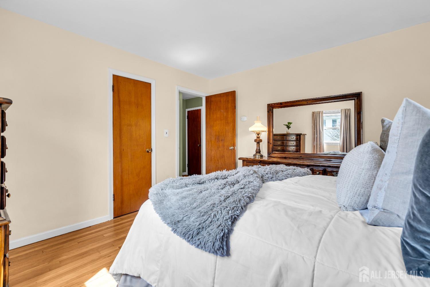 122 Orange Street, Edison, New Jersey image 17